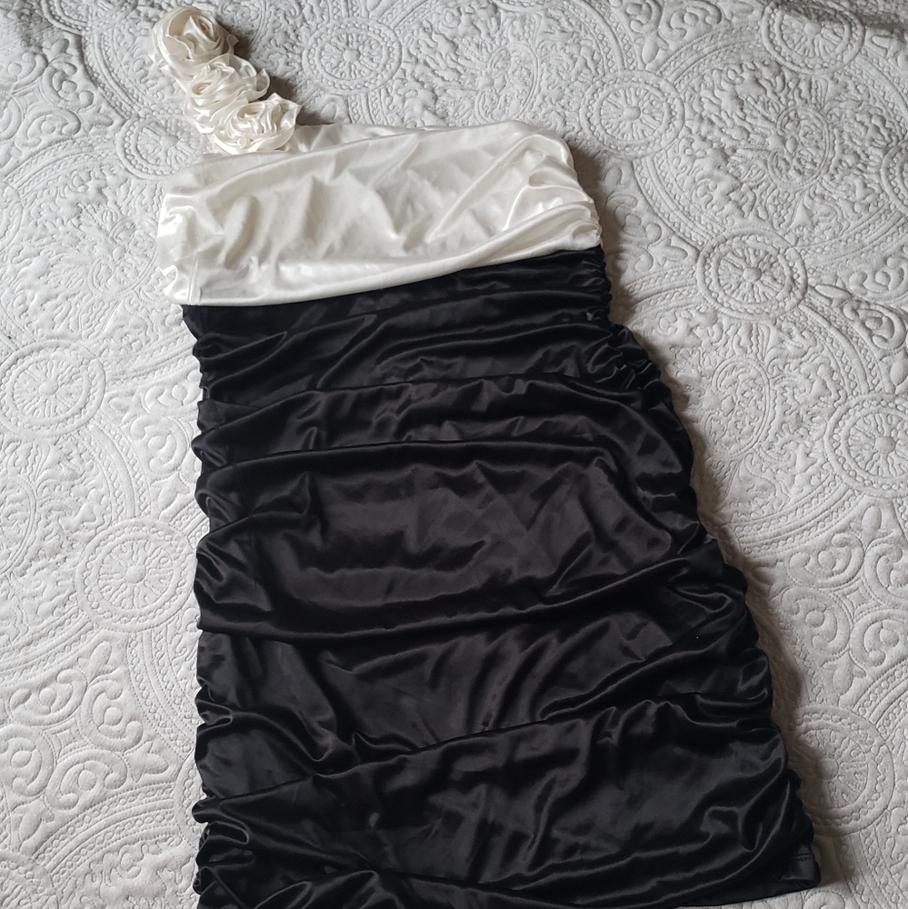 👗City Triangles-Dress